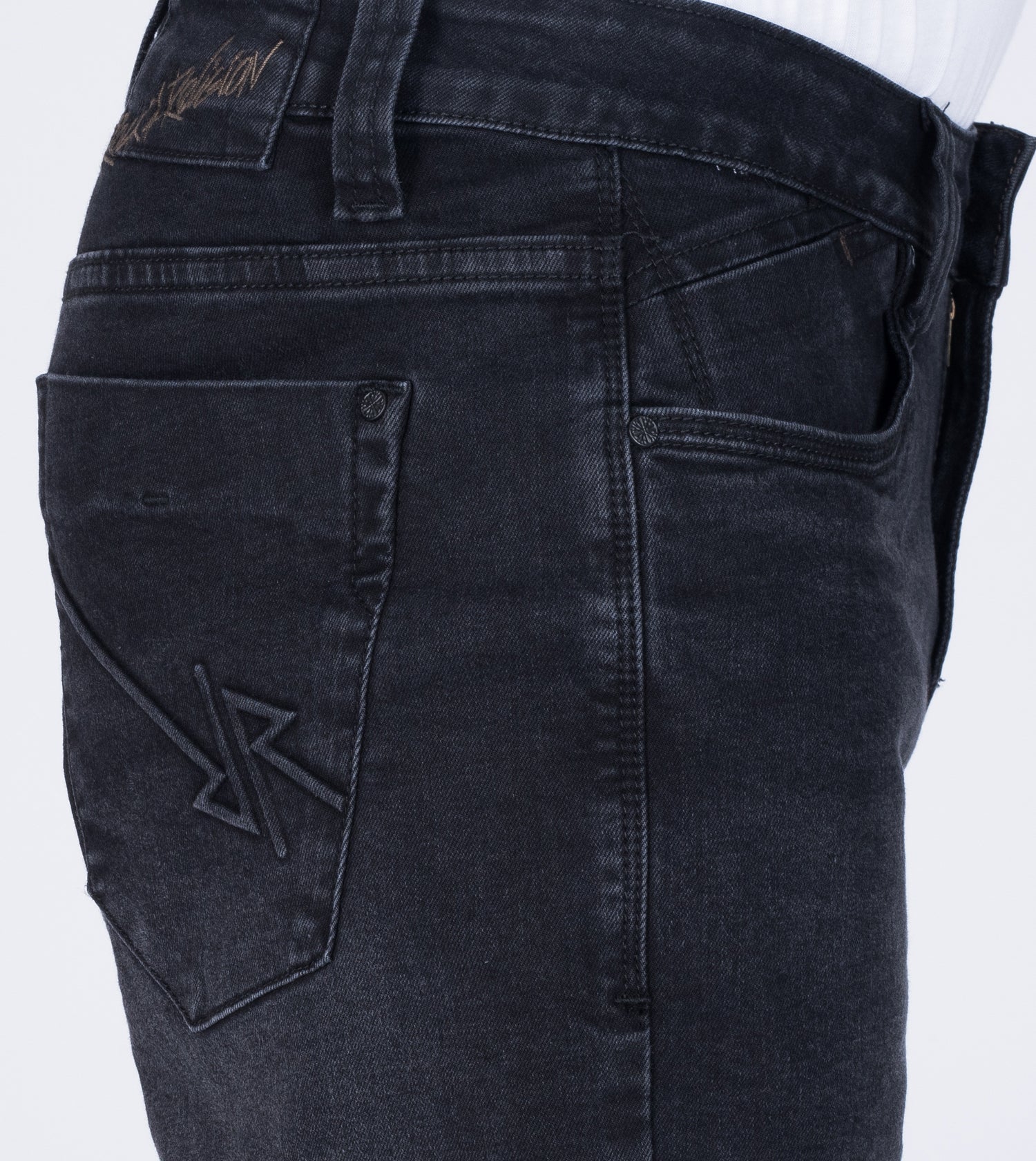 SHORT DARKON