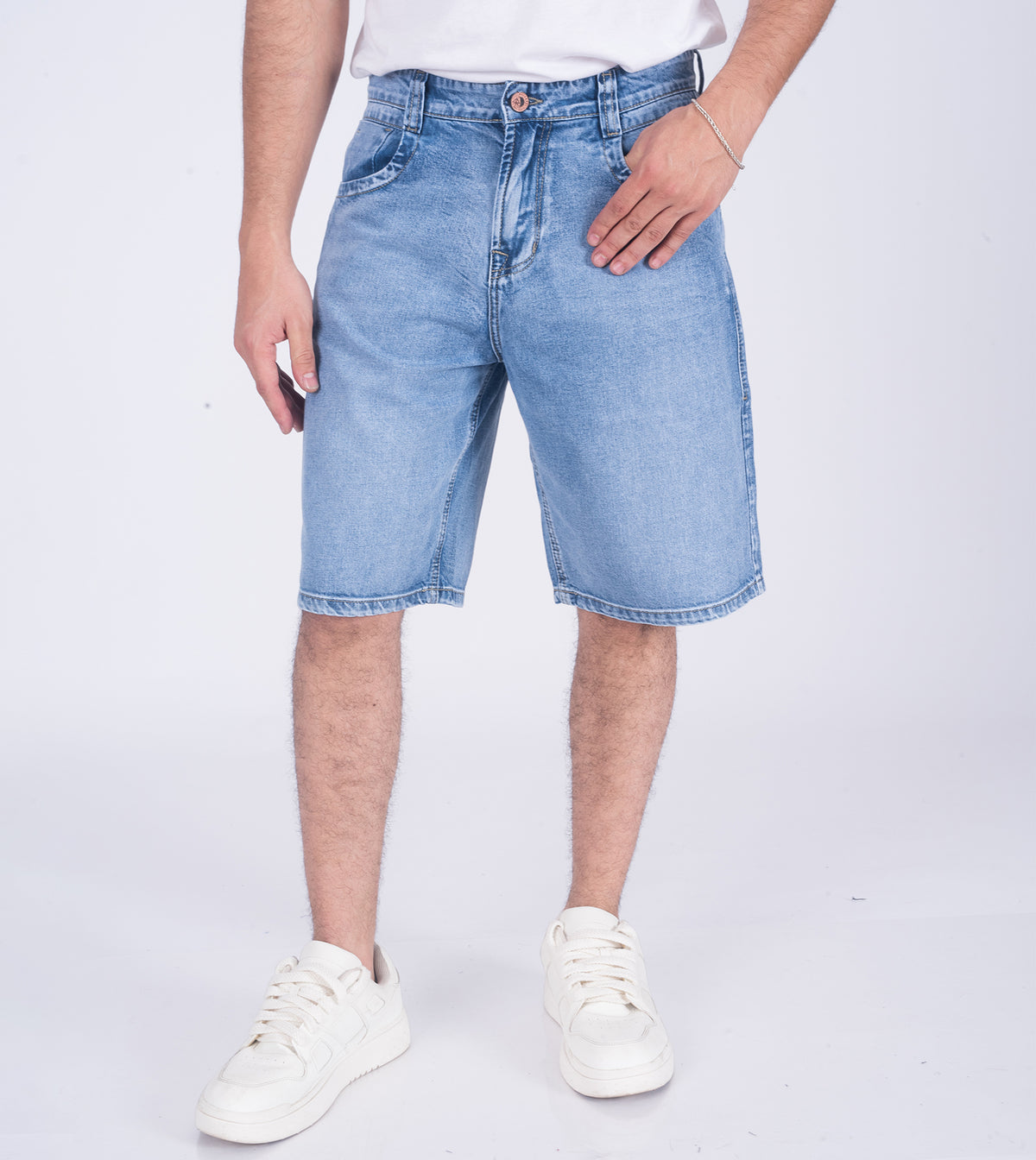 SHORT RAZED