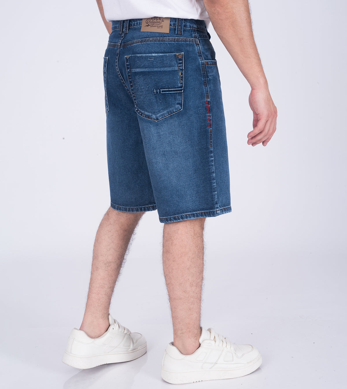 SHORT RAZED