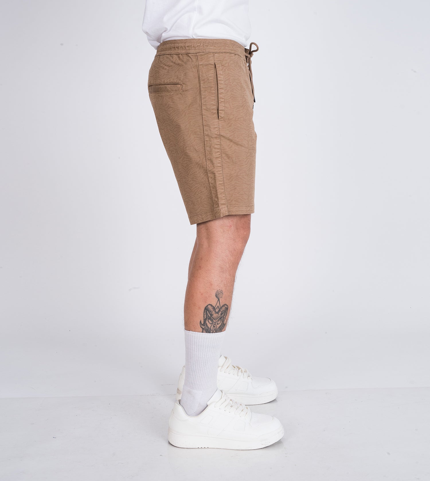 SHORT WIRTZ